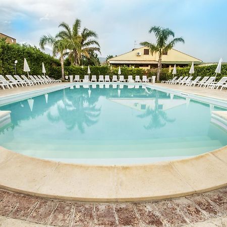 Hotel Paradise Beach Camera Mansardata Vicino Cefalu Piscina Aperta Campofelice Di Roccella Zewnętrze zdjęcie